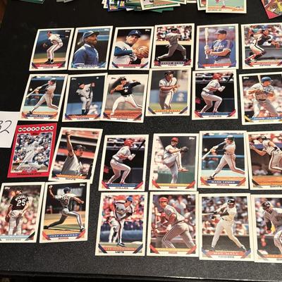 Topps Baseball Cards