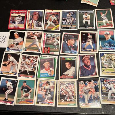 Topps Baseball Cards