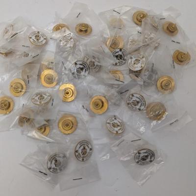 Lot Of Vintage 1978 Claddagh Club Connecticut Enamel Pins Loyalty Love Friendship