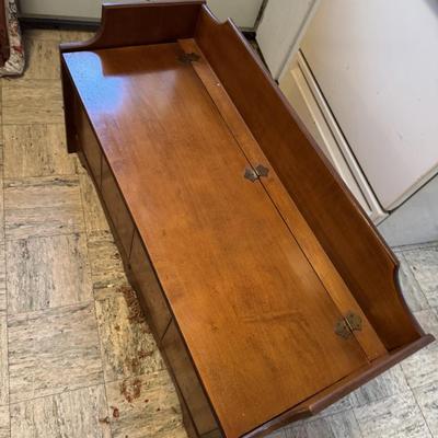 Cedar Parlor Bench As Is