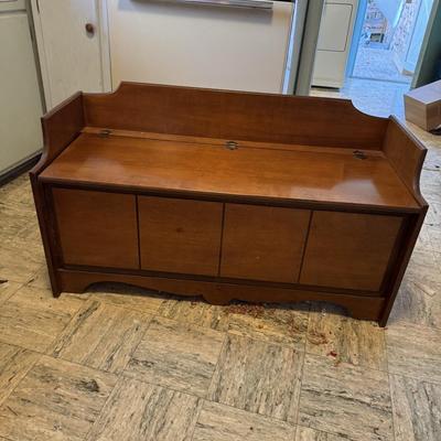 Cedar Parlor Bench As Is