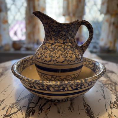 Spongeware Bowl and Pitcher
