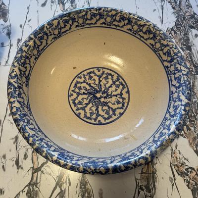 Spongeware Bowl and Pitcher