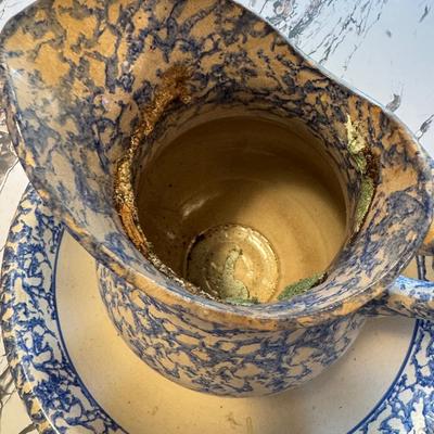 Spongeware Bowl and Pitcher
