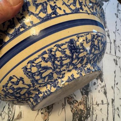 Spongeware Bowl and Pitcher