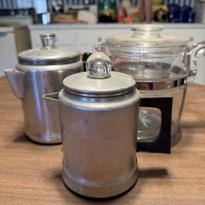 3 Vintage Percolators 231