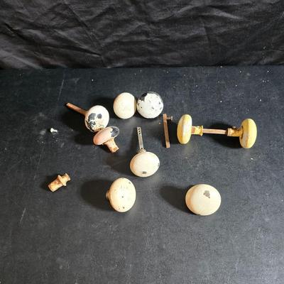 Four antique metal doorknobs - vintage doorknobs -