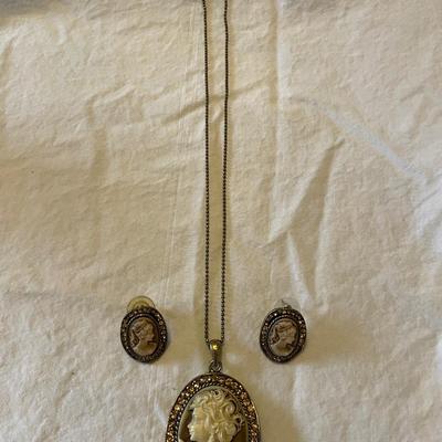 THREE PIECE CAMEO COLLECTION