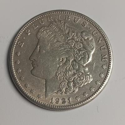 1921 MORGAN SILVER DOLLAR