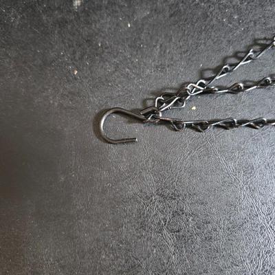 Bird house, small hanging leaf bird feeder/bath, large tin lizard and a glass flower vase