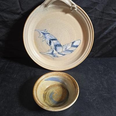 Vintage studio pottery bowl and pie plate / platter with feathers on it
