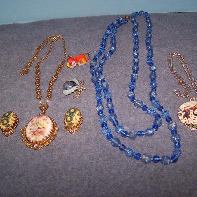LOT 124 WONDERFUL VINTAGE SIGNED JEWELRY-WEST GERMANY/CZECH