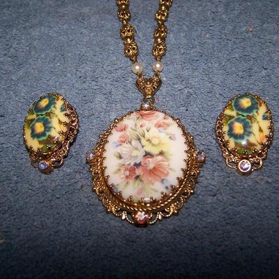 LOT 124 WONDERFUL VINTAGE SIGNED JEWELRY-WEST GERMANY/CZECH