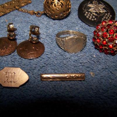 LOT 128 WONDERFUL OLD JEWELRY INDIAN HEAD PENNY EARRINGS