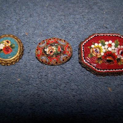 LOT 129 LOVELY VINTAGE ITALIAN MOSAIC PINS