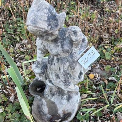 Little Dutch Girl (Chip on Bottom)