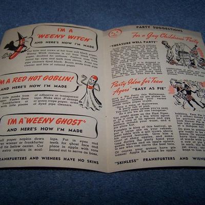 LOT 142 FABULOUS VINTAGE HALLOWEEN PAPER WEENY WITCH PARTY BOOK++