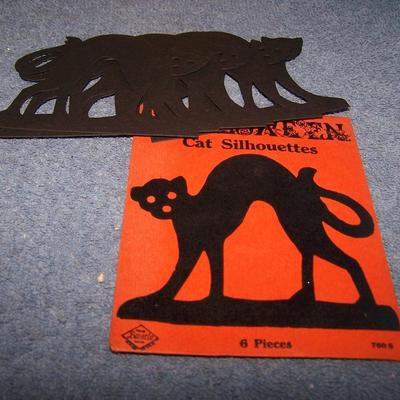 LOT 142 FABULOUS VINTAGE HALLOWEEN PAPER WEENY WITCH PARTY BOOK++