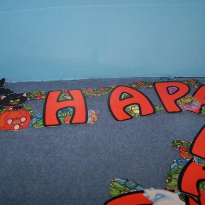 LOT 150 GREAT COLLECTABLE HALLOWEEN PAPER ITEMS