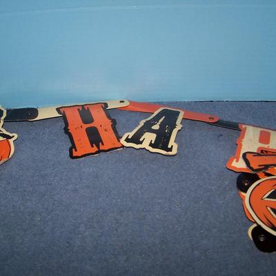 LOT 150 GREAT COLLECTABLE HALLOWEEN PAPER ITEMS