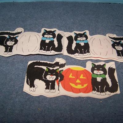 LOT 150 GREAT COLLECTABLE HALLOWEEN PAPER ITEMS