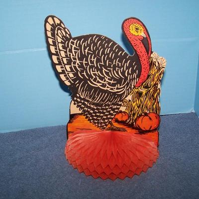 LOT 151 FAB VINTAGE THANKSGIVING HONEYCOMB TURKEYS