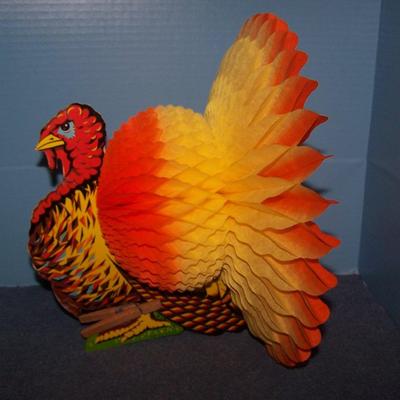 LOT 151 FAB VINTAGE THANKSGIVING HONEYCOMB TURKEYS