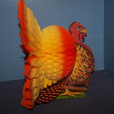 LOT 151 FAB VINTAGE THANKSGIVING HONEYCOMB TURKEYS