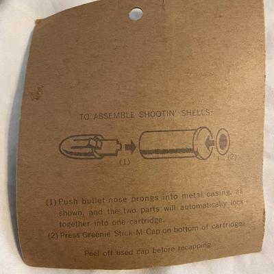 MATTEL FANNER SHOOTIN SHELLS TOY GUN, SEALED SHOOTIN SHELLS AND A VINTAGE TARGET