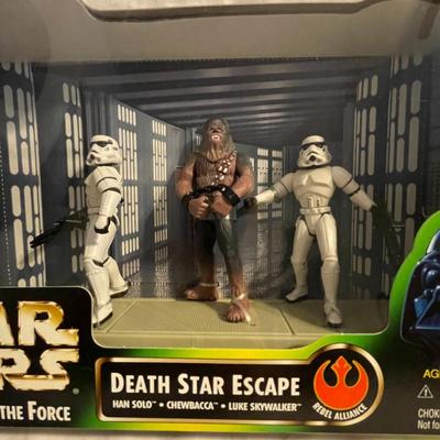 SEALED STAR WARS CANTINA SHOWDOWN AND DEATH STAR ESCAPE