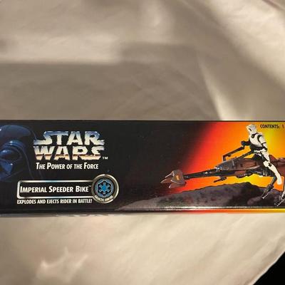 SEALED STAR WARS IMPERIAL SPEEDER BIKE (EXPLODES AND EJECTS RIDER IN BATTLE)