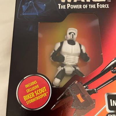 SEALED STAR WARS IMPERIAL SPEEDER BIKE (EXPLODES AND EJECTS RIDER IN BATTLE)