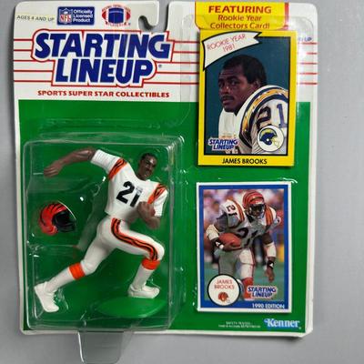 Kenner Starting Lineup Vintage Sealed Sports Collectible Figure Includes Rookie Year Card