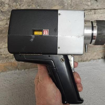 Sale Photo Thumbnail #702: gaf Anscomatic video camera with case. Fits medium flat rate box