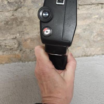 Sale Photo Thumbnail #703: gaf Anscomatic video camera with case. Fits medium flat rate box