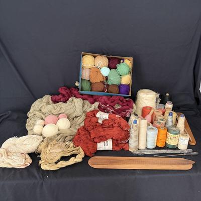 Yarn & Weaving Tools (G-MG)