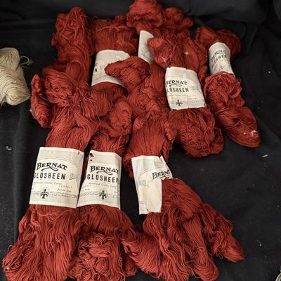 Yarn & Weaving Tools (G-MG)