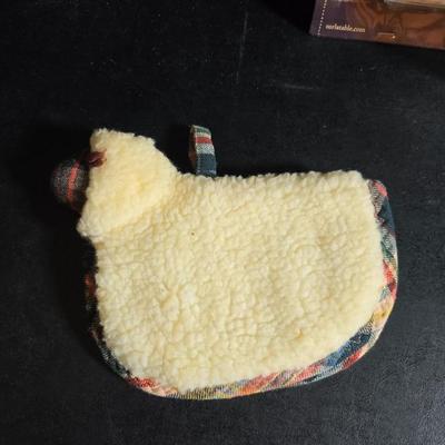 Kitchen accessories - Measure cups = Measuring spoons - Hot pads - Spatulas - Pitcher - Refrigerator liners and more