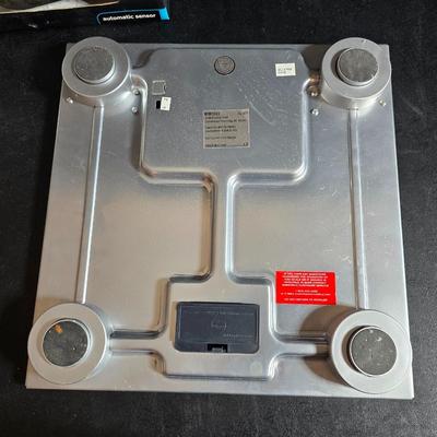 Digital Bath scale - Brand new Hands-free soap dispenser - and a shower rack