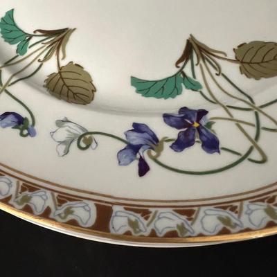 Haviland Limoges ‘Imperatrice Eugenie’ Porcelain Dinnerware (BPR-RG)