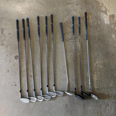 Fujikara & Mamiya Irons & Woods With Golf Bags (G-MG)