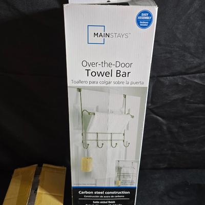 Free standing bathroom tissue holder - Over the door towel bars and closet organizing hooks