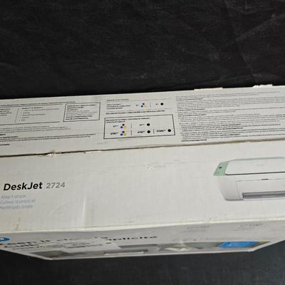 Brand new HP Desk Jet 2724 printer - Lexar 4GP USB Jump drive -and an assortment of computer software