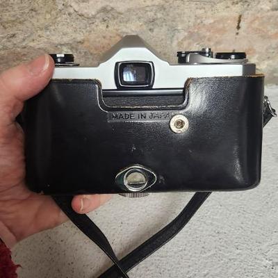 Sale Photo Thumbnail #878: Honeywell Pentax spotmatic with sears lens