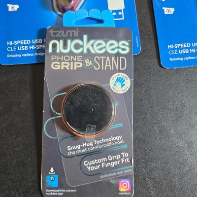 Two new Lexar 4GB USB Jump drives - CD-R Discs with cases - Bulletin board - nad more