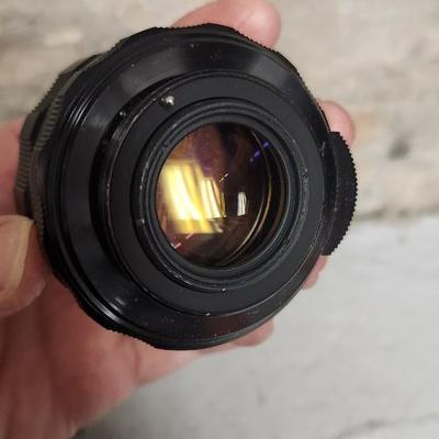 Sale Photo Thumbnail #889: Honeywell Pentax spotmatic with Super-Takumar lens