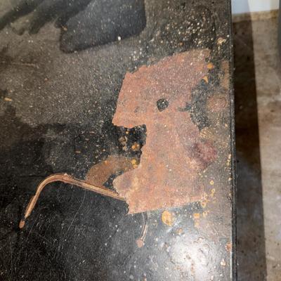 Workbench With Vise & Light (G-MG)