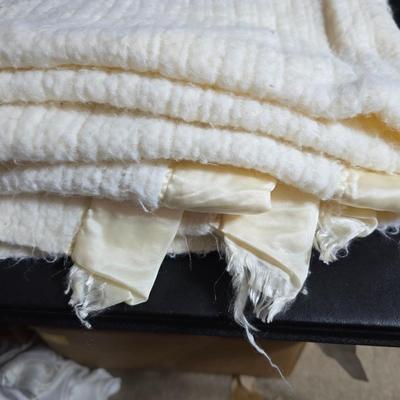 Brand new Real Simple full / Queen duvet cover with two standard shams - a mattress pad and a blanket