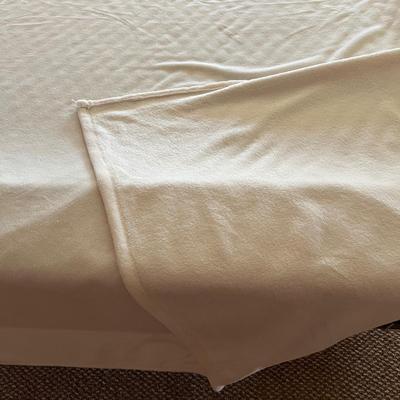 Calvin Klein, Charter Club King Size Blankets & More (BPR-RG)