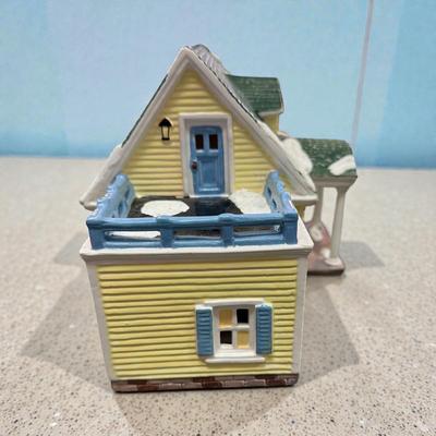 Sale Photo Thumbnail #375: Dept 56 Snow Village North Creek Cottage With Light and Cord  #5120-9  Includes Box